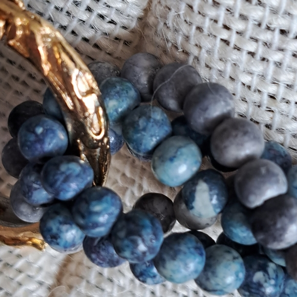 Painted Blues & Grays Stone Beaded Multi Strand Necklace 20” Torsade Necklace - Picture 11 of 13